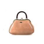 Kusiwaa All Leather Purse